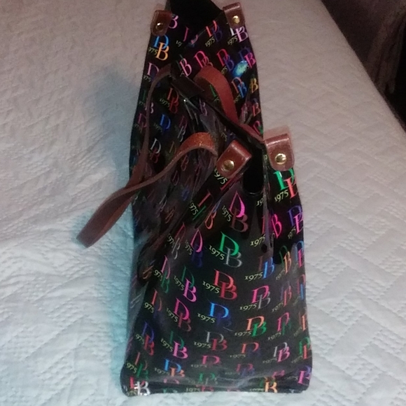 Multi Color Black DB LunchBag - Picture 2 of 4